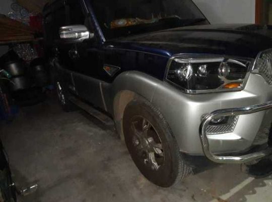Mahindra Scorpio S10 model 2015