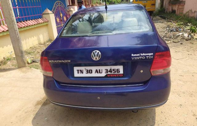 Volkswagen vento .. cell.9864527342