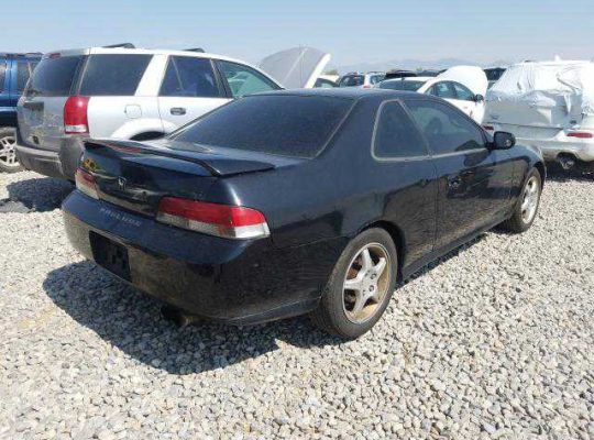 2001 Honda prelude going for N250,000