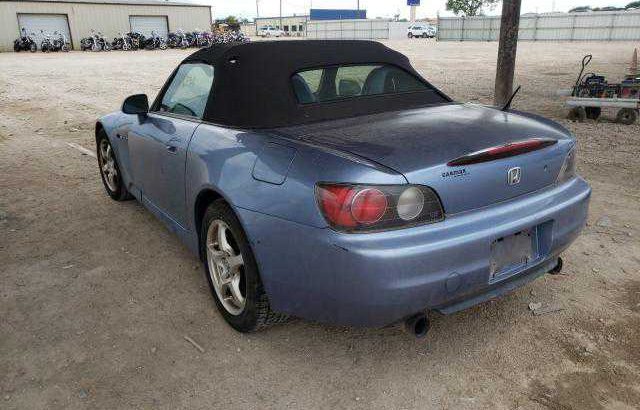 2002 Hyundai S2000 going for Sale