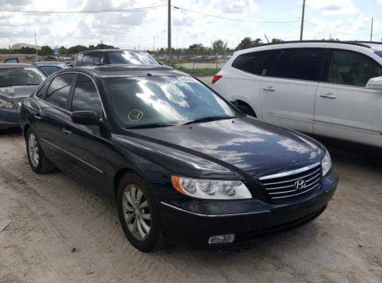 2006 Hyundai Azera SE going for N350,000