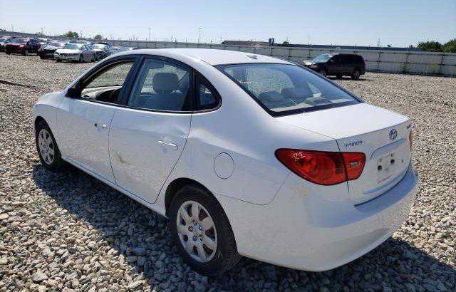 2008 Hyundai Elantra going for N400,000