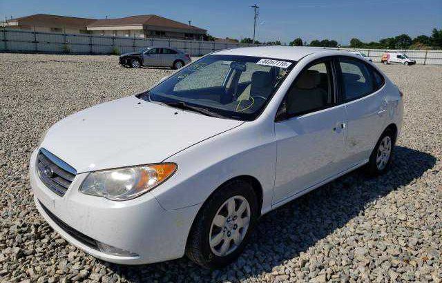 2008 Hyundai Elantra going for N400,000