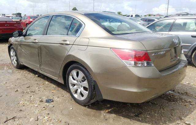 2010 HONDA ACCORD EX For Sale Going For N500,000